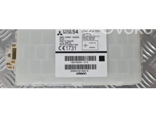 Блок предохранителей 8637B054, 20996V20108A Mitsubishi L200