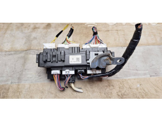 Блок предохранителей 0031173610120207 Infiniti Q50