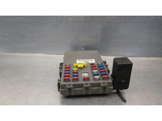 Блок предохранителей 95977258   Chevrolet Aveo    