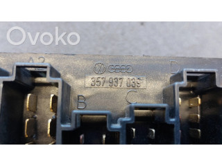 Блок предохранителей 357937039 Ford Galaxy