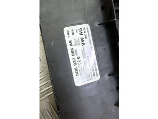 Блок комфорта 5Q0937086AK, F005V01739   Skoda Octavia Mk3 (5E)   