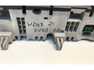 Přístrojová deska Mercedes-Benz B W247 2020 A2479006904, A2479015302