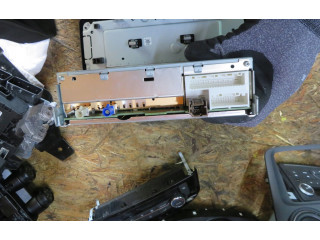 Дисплей 259152657R Dacia Duster II