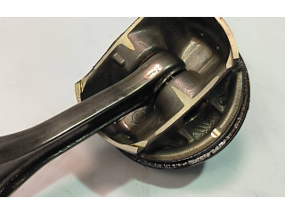 Шатун      Maserati Quattroporte  