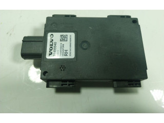 Блок управления 31665693, 31499940   Volvo XC90