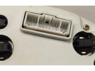 Панель приборов 940033E282, 20050527   KIA Sorento       