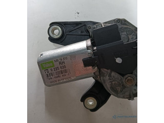 Моторчик заднего дворника 9225635    Opel Combo C