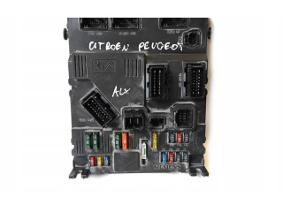 Pojistková skříňka S118085320C Peugeot 307 2004