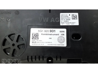 Панель приборов 5G1920931, 5G0857059S Volkswagen Golf VII