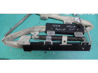 Боковая подушка безопасности    Jeep Patriot