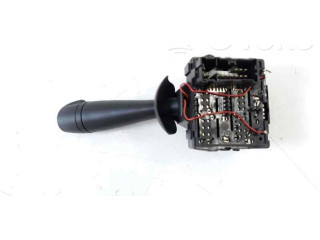 Ручка стеклоочистителей 255679575R, E11811260 Dacia Dokker