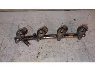 Vstřikovací lišta A27407800 Mercedes-Benz C W205 pro benzínový motor 1.6