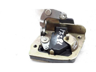 Замок задней крышки (наружный)