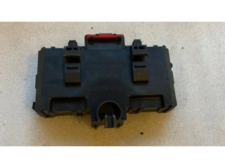 Pojistková skříňka A2035450301 Mercedes-Benz C W203 2002