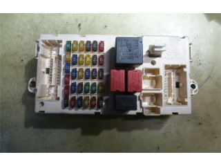 Блок предохранителей 60698109, 501204220020 Alfa Romeo 166