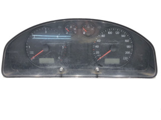 Přístrojová deska Volkswagen Transporter - Caravelle T5 2004 7H0920850G