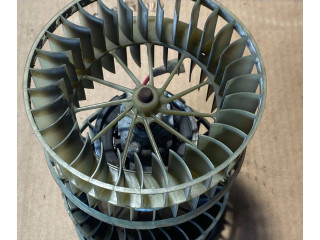 Turbodmychadlo Вентилятор печки Mercedes-Benz E W124 OM602