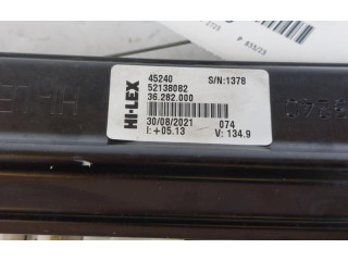 Блок предохранителей 52138082, 52138082 Fiat 500E