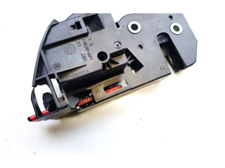 Подушка безопасности в сиденье 1k0885681d   Volkswagen Jetta V