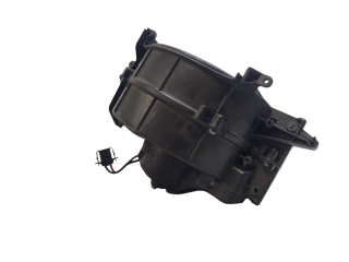 Вентилятор печки       Audi A6 S6 C6 4F