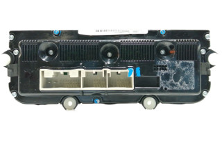 Модуль блока управления кондиционером    Volkswagen Passat Alltrack