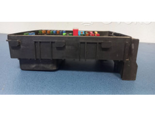 Блок предохранителей 1K0937125 Volkswagen Golf Plus