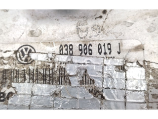 Řídící jednotka 038906019J Seat Alhambra (Mk1) 2001