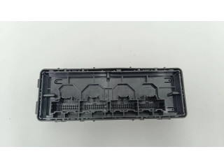 Блок предохранителей 84583887, 812786860 Chevrolet Camaro