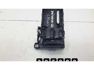 Блок предохранителей Daihatsu Sirion