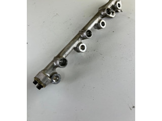 Топливная рампа Mitsubishi Space Wagon