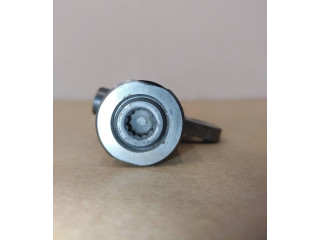 Топливная рампа 0445216050, 35032008F Maserati Ghibli