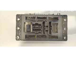 Блок предохранителей 518174503, 150450281099 Rover 75