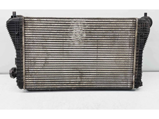 Интеркулер 1K0145927 Volkswagen Jetta V