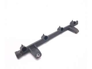 Форсунка 8200494284A, 8.200.494.284.A Dacia Logan I K7J 710