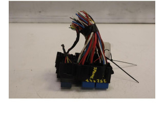 Блок предохранителей Dacia Spring