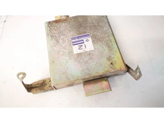 Řídící jednotka 2371066C00, a93-b71565 Nissan Sunny 1993