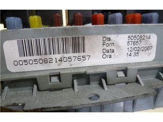 Блок предохранителей 50508214 Alfa Romeo 166