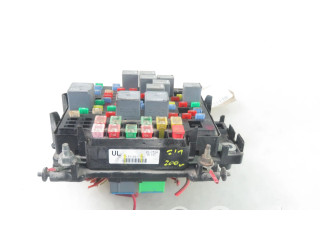 Pojistková skříňka 15115617 Hummer H2 2005