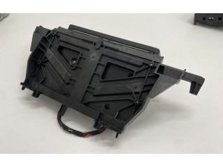 Дисплей    80A919604A   Audi Q5 SQ5