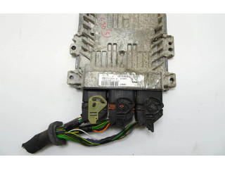 Блок управления двигателя 30788975, SID807EV0   Volvo C30