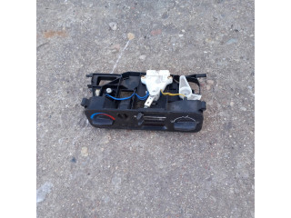 Блок управления климат-контролем Mitsubishi Colt