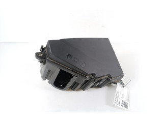 Pojistková skříňka 31398000 Volvo V60 2019