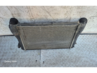 Интеркулер 1K0145803T Volkswagen Golf Plus