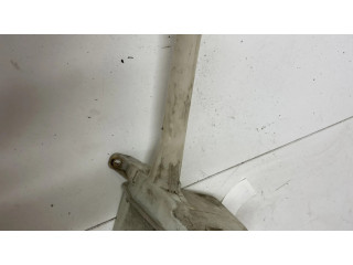 Бачок оконной жидкости    