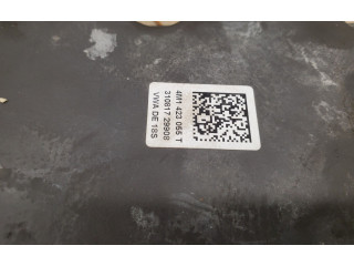 Блок предохранителей 4M1423055T, 4M0909144H Audi Q7 4M