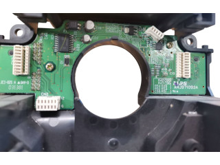 Ручка стеклоочистителей 30658614   Volvo V70