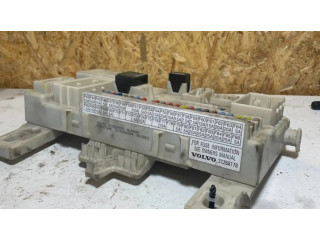 Блок предохранителей 31254903, 09287348   Volvo S40    