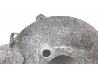 Другая деталь двигателя