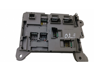 Pojistková skříňka 518954021A BMW X5 E70 2010