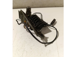 Zámek zadních dveří 7H0827565A, DA14CU1 Volkswagen Transporter - Caravelle T5 2012